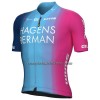 Completo Maglia + Pantaloncino con bretelle 2022 Hagens Berman Axeon Manica Corta Fucsia Azzurra